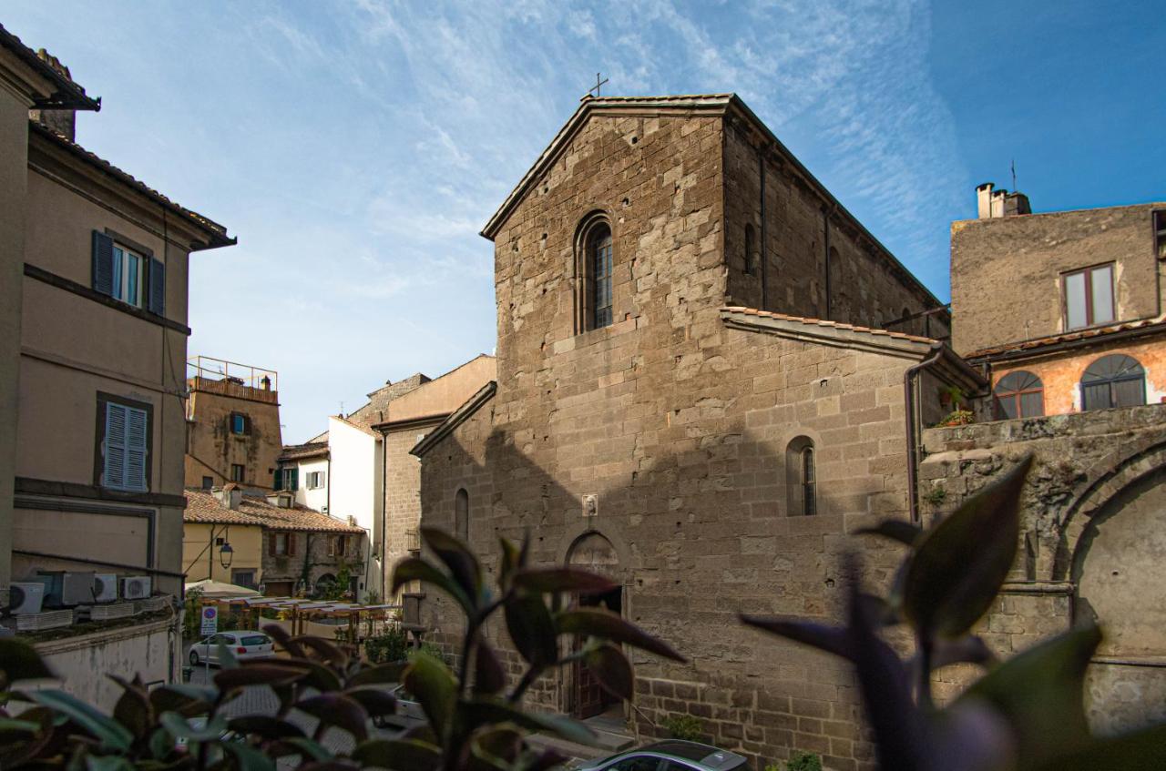 Appartamento Piazza Santa Maria Nuova Viterbo Exterior foto